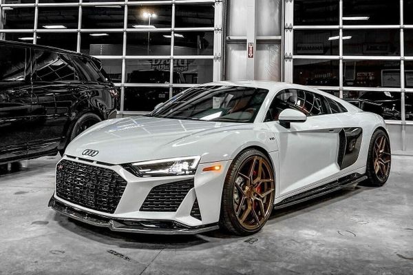 2020 and up Audi R8 Gen2 Facelift gloss black front lip – SRM Autosports